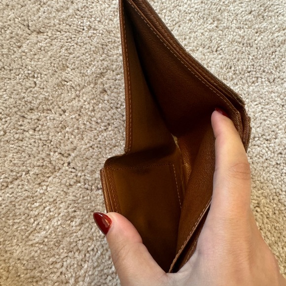 Louis Vuitton Monogram Marco Bi Fold Men’s Wallet - Picture 10 of 12